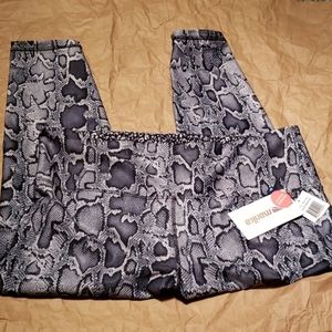 Marika Reversible Womens Reptile Print Reversable Leggings